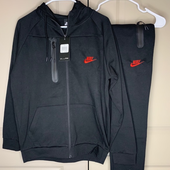 Nike Other - Nike sweatsuit